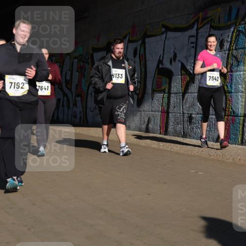 06.10.2024 - 19. swb-Marathon Bremen Michael Strokosch http://msf.ph/oto/7347912 06.10.2024 10:27:11 Laufen 7270, 7192, 7641, 8133, 7542 meine-sportfotos.de