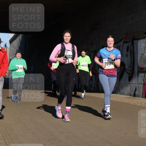 06.10.2024 - 19. swb-Marathon Bremen Michael Strokosch http://msf.ph/oto/7347955 06.10.2024 10:27:22 Laufen 408, 103, 8932, 7991 meine-sportfotos.de