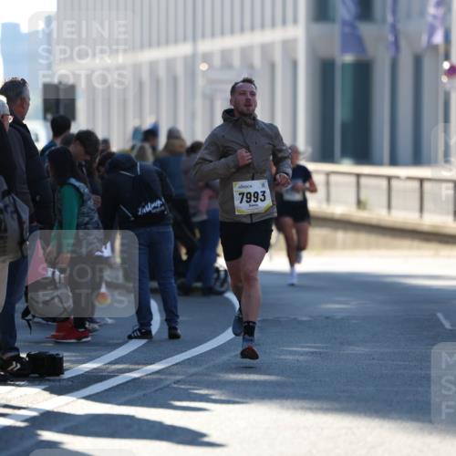 06.10.2024 - 19. swb-Marathon Bremen Michael Strokosch http://msf.ph/oto/7348181 06.10.2024 10:35:27 Laufen 7993 meine-sportfotos.de