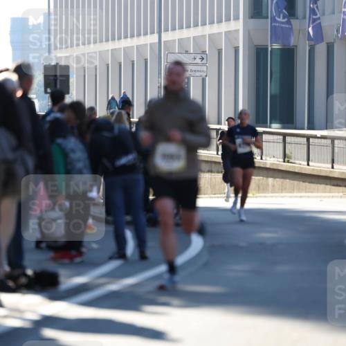 06.10.2024 - 19. swb-Marathon Bremen Michael Strokosch http://msf.ph/oto/7348187 06.10.2024 10:35:27 Laufen  meine-sportfotos.de