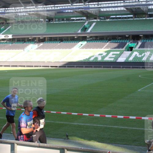 06.10.2024 - 19. swb-Marathon Bremen Yannick Fuchs http://msf.ph/oto/7349874 06.10.2024 10:26:23 Laufen im Stadion 7045, 7141, 7294, 7327, 7403, 7414, 7429, 7433, 7485, 7496, 7508, 7548, 7720, 7771, 7793, 7874, 7978, 8075, 8177, 8192, 8301, 8321, 8376, 8426, 8452, 8481, 8492, 8497, 8555, 8601, 8659, 8715, 8733, 8775, 8793, 8814, 8905, 8913, 8970, 8973, 8996, 8997, 9000, 9034, 9051, 9054, 9061, 9084 meine-sportfotos.de