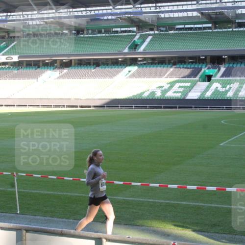 06.10.2024 - 19. swb-Marathon Bremen Yannick Fuchs http://msf.ph/oto/7350350 06.10.2024 10:28:00 Laufen im Stadion 7052, 7094, 7095, 7184, 7198, 7214, 7303, 7364, 7452, 7464, 7560, 7594, 7638, 7647, 7673, 7717, 7833, 7876, 8066, 8150, 8173, 8185, 8288, 8316, 8351, 8403, 8405, 8456, 8610, 8635, 8658, 8701, 8711, 8716, 8754, 8764, 8774, 8777, 8801, 8816, 8824, 8827, 8836, 8856, 8901, 8904, 8943, 8980, 9016, 9027, 9040, 9085, 9110 meine-sportfotos.de