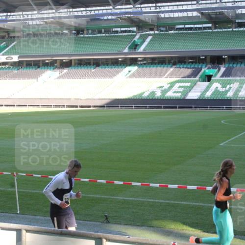 06.10.2024 - 19. swb-Marathon Bremen Yannick Fuchs http://msf.ph/oto/7350489 06.10.2024 10:28:43 Laufen im Stadion 7025, 7041, 7086, 7094, 7095, 7195, 7216, 7217, 7218, 7296, 7303, 7364, 7402, 7464, 7501, 7511, 7521, 7526, 7538, 7541, 7568, 7569, 7697, 7776, 7827, 7897, 7940, 7965, 8067, 8173, 8185, 8251, 8261, 8288, 8306, 8323, 8334, 8374, 8403, 8405, 8411, 8419, 8456, 8488, 8498, 8526, 8536, 8551, 8566, 8569, 8665, 8711, 8716, 8816, 8824, 8827, 8833, 8877, 8891, 8966, 8968, 8990, 8991, 9038, 9040, 9060, 9080 meine-sportfotos.de