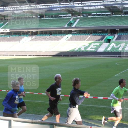 06.10.2024 - 19. swb-Marathon Bremen Yannick Fuchs http://msf.ph/oto/7350743 06.10.2024 10:29:37 Laufen im Stadion 7060, 7061, 7066, 7099, 7117, 7193, 7194, 7290, 7296, 7334, 7370, 7372, 7384, 7451, 7542, 7590, 7671, 7683, 7706, 7714, 7768, 7776, 7800, 7823, 7825, 7870, 7931, 7983, 7989, 7992, 8001, 8018, 8092, 8098, 8156, 8157, 8158, 8215, 8244, 8252, 8306, 8330, 8336, 8419, 8424, 8443, 8458, 8461, 8522, 8525, 8536, 8570, 8575, 8596, 8604, 8609, 8665, 8819, 8828, 8835, 8843, 8854, 8875, 8894, 8925, 8965, 9014, 9038, 9080 meine-sportfotos.de