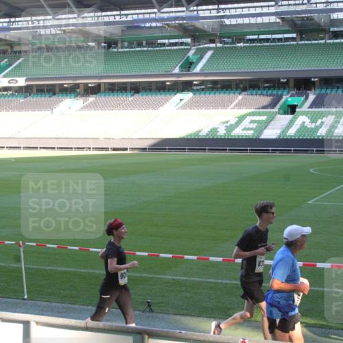 06.10.2024 - 19. swb-Marathon Bremen Yannick Fuchs http://msf.ph/oto/7350763 06.10.2024 10:29:39 Laufen im Stadion 7060, 7061, 7066, 7099, 7117, 7193, 7194, 7290, 7296, 7334, 7370, 7372, 7384, 7451, 7542, 7590, 7671, 7683, 7706, 7714, 7768, 7776, 7800, 7823, 7825, 7870, 7931, 7983, 7989, 7992, 8001, 8018, 8092, 8098, 8156, 8157, 8158, 8215, 8244, 8252, 8330, 8336, 8424, 8443, 8458, 8461, 8522, 8525, 8536, 8570, 8575, 8596, 8604, 8609, 8767, 8819, 8828, 8835, 8843, 8854, 8875, 8894, 8925, 8965, 9014, 9038, 9080 meine-sportfotos.de