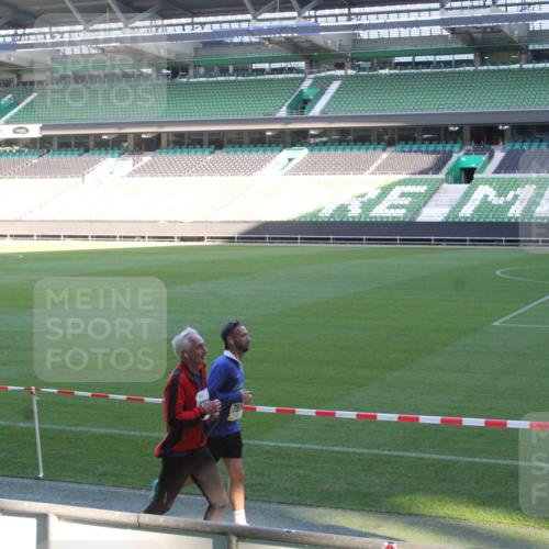 06.10.2024 - 19. swb-Marathon Bremen Yannick Fuchs http://msf.ph/oto/7350856 06.10.2024 10:29:57 Laufen im Stadion 7060, 7061, 7066, 7117, 7146, 7176, 7193, 7194, 7290, 7334, 7340, 7361, 7370, 7372, 7384, 7412, 7451, 7542, 7620, 7683, 7696, 7706, 7714, 7768, 7784, 7800, 7823, 7825, 7870, 7931, 7983, 7989, 7992, 8001, 8092, 8098, 8109, 8156, 8157, 8158, 8215, 8252, 8330, 8362, 8424, 8458, 8461, 8465, 8522, 8524, 8525, 8570, 8575, 8596, 8604, 8609, 8629, 8639, 8763, 8767, 8768, 8803, 8828, 8834, 8835, 8843, 8854, 8869, 8875, 8894, 8925 meine-sportfotos.de