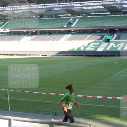 06.10.2024 - 19. swb-Marathon Bremen Yannick Fuchs http://msf.ph/oto/7350879 06.10.2024 10:30:01 Laufen im Stadion 7060, 7061, 7066, 7117, 7146, 7176, 7193, 7194, 7334, 7340, 7361, 7370, 7372, 7384, 7412, 7451, 7542, 7620, 7629, 7630, 7683, 7696, 7706, 7714, 7752, 7768, 7784, 7800, 7823, 7870, 7931, 7983, 7989, 7992, 8001, 8092, 8098, 8109, 8156, 8157, 8158, 8215, 8219, 8223, 8252, 8290, 8328, 8330, 8332, 8333, 8362, 8424, 8440, 8458, 8461, 8465, 8522, 8524, 8525, 8570, 8575, 8596, 8604, 8609, 8629, 8639, 8748, 8763, 8767, 8768, 8794, 8803, 8828, 8834, 8835, 8854, 8869, 8875, 8894, 8925 meine-sportfotos.de