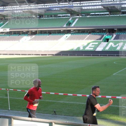06.10.2024 - 19. swb-Marathon Bremen Yannick Fuchs http://msf.ph/oto/7351197 06.10.2024 10:31:03 Laufen im Stadion 7029, 7046, 7053, 7089, 7144, 7213, 7250, 7261, 7302, 7362, 7458, 7613, 7698, 7785, 7947, 7962, 8023, 8036, 8041, 8058, 8186, 8245, 8268, 8274, 8354, 8392, 8428, 8433, 8437, 8469, 8512, 8520, 8521, 8552, 8553, 8586, 8622, 8633, 8634, 8646, 8674, 8717, 8783, 8802, 8810, 8841, 8892, 8897, 8898, 8931, 8933, 8960, 8985, 9008, 9035, 9075, 9081 meine-sportfotos.de