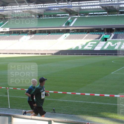 06.10.2024 - 19. swb-Marathon Bremen Yannick Fuchs http://msf.ph/oto/7351234 06.10.2024 10:31:12 Laufen im Stadion 7004, 7029, 7044, 7046, 7053, 7089, 7144, 7213, 7250, 7261, 7302, 7362, 7458, 7613, 7659, 7698, 7730, 7785, 7806, 7947, 7990, 8014, 8023, 8036, 8058, 8245, 8267, 8268, 8274, 8346, 8354, 8388, 8392, 8433, 8437, 8469, 8512, 8520, 8521, 8538, 8553, 8586, 8605, 8622, 8633, 8634, 8646, 8674, 8717, 8802, 8810, 8823, 8841, 8883, 8892, 8898, 8931, 8958, 8960, 8985, 9008, 9035, 9075, 9081 meine-sportfotos.de