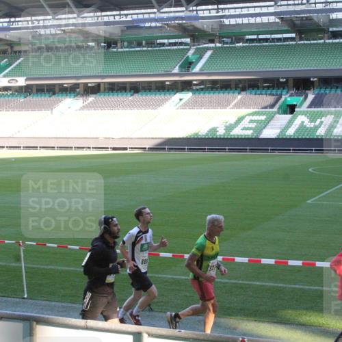 06.10.2024 - 19. swb-Marathon Bremen Yannick Fuchs http://msf.ph/oto/7351332 06.10.2024 10:31:24 Laufen im Stadion 7004, 7029, 7044, 7046, 7053, 7089, 7144, 7213, 7250, 7261, 7362, 7439, 7458, 7467, 7546, 7659, 7730, 7785, 7806, 7947, 7990, 8014, 8023, 8040, 8058, 8237, 8245, 8267, 8268, 8274, 8346, 8388, 8392, 8433, 8437, 8469, 8512, 8520, 8521, 8538, 8553, 8586, 8605, 8614, 8622, 8624, 8633, 8634, 8646, 8674, 8676, 8677, 8710, 8717, 8776, 8810, 8823, 8883, 8892, 8931, 8958, 8960, 8985, 9035, 9075 meine-sportfotos.de