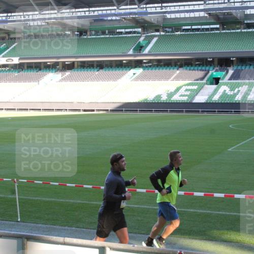 06.10.2024 - 19. swb-Marathon Bremen Yannick Fuchs http://msf.ph/oto/7351402 06.10.2024 10:31:33 Laufen im Stadion 7004, 7005, 7044, 7046, 7089, 7213, 7225, 7233, 7250, 7261, 7362, 7439, 7458, 7467, 7486, 7545, 7546, 7575, 7659, 7730, 7785, 7806, 7947, 7990, 8014, 8023, 8040, 8058, 8237, 8245, 8267, 8268, 8274, 8304, 8305, 8346, 8388, 8392, 8416, 8433, 8437, 8459, 8512, 8520, 8521, 8538, 8553, 8586, 8605, 8614, 8624, 8633, 8634, 8646, 8674, 8676, 8677, 8710, 8717, 8776, 8810, 8823, 8883, 8892, 8958, 8960, 8985, 9035, 9075 meine-sportfotos.de