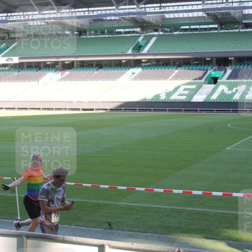 06.10.2024 - 19. swb-Marathon Bremen Yannick Fuchs http://msf.ph/oto/7351586 06.10.2024 10:32:01 Laufen im Stadion 7004, 7005, 7007, 7044, 7055, 7087, 7090, 7225, 7233, 7379, 7380, 7386, 7439, 7467, 7469, 7474, 7482, 7486, 7493, 7545, 7546, 7575, 7600, 7628, 7637, 7659, 7689, 7730, 7750, 7762, 7782, 7794, 7806, 7846, 7847, 7850, 7872, 7894, 7974, 7990, 8013, 8014, 8040, 8052, 8061, 8123, 8132, 8233, 8237, 8267, 8274, 8276, 8304, 8305, 8324, 8346, 8388, 8413, 8416, 8418, 8459, 8520, 8521, 8538, 8557, 8576, 8584, 8605, 8614, 8624, 8646, 8676, 8677, 8710, 8776, 8823, 8883, 8958 meine-sportfotos.de