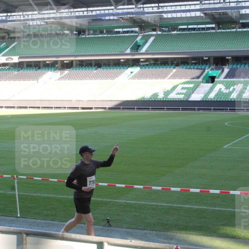 06.10.2024 - 19. swb-Marathon Bremen Yannick Fuchs http://msf.ph/oto/7351598 06.10.2024 10:32:03 Laufen im Stadion 7004, 7005, 7007, 7044, 7055, 7087, 7090, 7225, 7233, 7379, 7380, 7386, 7415, 7439, 7467, 7469, 7474, 7482, 7486, 7493, 7545, 7546, 7575, 7600, 7628, 7637, 7659, 7689, 7730, 7750, 7762, 7782, 7794, 7806, 7846, 7847, 7850, 7872, 7894, 7974, 7990, 8013, 8014, 8040, 8052, 8061, 8111, 8112, 8123, 8132, 8233, 8237, 8267, 8274, 8276, 8304, 8305, 8324, 8346, 8388, 8413, 8416, 8418, 8459, 8538, 8557, 8576, 8584, 8605, 8614, 8624, 8676, 8677, 8710, 8776, 8823, 8883, 8958 meine-sportfotos.de