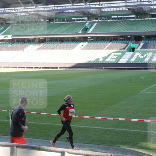 06.10.2024 - 19. swb-Marathon Bremen Yannick Fuchs http://msf.ph/oto/7351701 06.10.2024 10:32:15 Laufen im Stadion 7005, 7007, 7055, 7087, 7090, 7189, 7225, 7233, 7308, 7379, 7380, 7382, 7386, 7415, 7439, 7457, 7467, 7469, 7474, 7482, 7486, 7493, 7545, 7551, 7575, 7600, 7628, 7637, 7689, 7750, 7762, 7782, 7794, 7846, 7847, 7850, 7872, 7894, 7974, 8013, 8040, 8052, 8061, 8111, 8112, 8123, 8132, 8161, 8162, 8231, 8233, 8237, 8276, 8304, 8305, 8322, 8324, 8325, 8339, 8359, 8377, 8413, 8416, 8418, 8431, 8459, 8557, 8576, 8584, 8598, 8614, 8624, 8641, 8676, 8710 meine-sportfotos.de