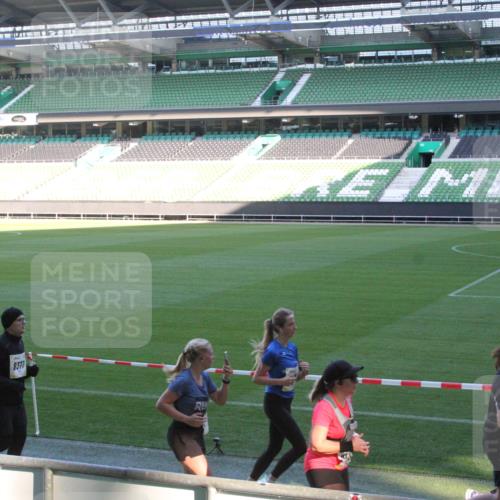 06.10.2024 - 19. swb-Marathon Bremen Yannick Fuchs http://msf.ph/oto/7351835 06.10.2024 10:32:28 Laufen im Stadion 7005, 7007, 7055, 7087, 7090, 7179, 7189, 7225, 7233, 7308, 7379, 7380, 7382, 7386, 7415, 7425, 7457, 7469, 7474, 7481, 7482, 7486, 7493, 7545, 7551, 7575, 7600, 7628, 7637, 7689, 7750, 7762, 7782, 7794, 7846, 7847, 7850, 7872, 7894, 7974, 7975, 8013, 8045, 8052, 8061, 8111, 8112, 8119, 8123, 8132, 8161, 8162, 8231, 8233, 8276, 8304, 8305, 8317, 8322, 8324, 8325, 8339, 8359, 8377, 8413, 8416, 8418, 8431, 8557, 8576, 8584, 8598, 8616, 8641, 8682, 8683 meine-sportfotos.de