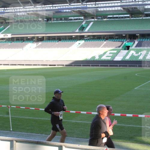 06.10.2024 - 19. swb-Marathon Bremen Yannick Fuchs http://msf.ph/oto/7351907 06.10.2024 10:32:36 Laufen im Stadion 7007, 7050, 7055, 7087, 7090, 7126, 7179, 7189, 7308, 7379, 7380, 7382, 7386, 7415, 7425, 7457, 7469, 7474, 7481, 7482, 7493, 7499, 7551, 7574, 7600, 7628, 7637, 7689, 7750, 7762, 7782, 7794, 7846, 7847, 7850, 7865, 7872, 7894, 7974, 7975, 8013, 8045, 8052, 8061, 8111, 8112, 8119, 8132, 8137, 8161, 8162, 8231, 8233, 8276, 8317, 8322, 8324, 8325, 8339, 8348, 8359, 8361, 8377, 8413, 8418, 8431, 8432, 8557, 8576, 8584, 8598, 8616, 8641, 8682, 8683, 8700 meine-sportfotos.de