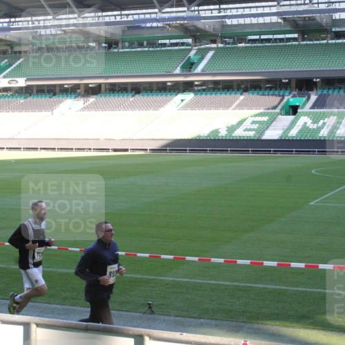 06.10.2024 - 19. swb-Marathon Bremen Yannick Fuchs http://msf.ph/oto/7352010 06.10.2024 10:32:54 Laufen im Stadion 7028, 7049, 7050, 7057, 7087, 7108, 7125, 7126, 7179, 7189, 7308, 7316, 7317, 7354, 7373, 7375, 7382, 7415, 7425, 7442, 7457, 7469, 7477, 7481, 7482, 7499, 7551, 7574, 7600, 7621, 7637, 7656, 7678, 7734, 7735, 7750, 7751, 7758, 7846, 7849, 7865, 7975, 8020, 8022, 8045, 8048, 8111, 8112, 8119, 8132, 8137, 8161, 8162, 8231, 8276, 8314, 8315, 8317, 8322, 8324, 8325, 8339, 8348, 8359, 8361, 8377, 8431, 8432, 8479, 8485, 8504, 8598, 8616, 8641, 8643, 8663, 8682, 8683, 8686, 8700 meine-sportfotos.de