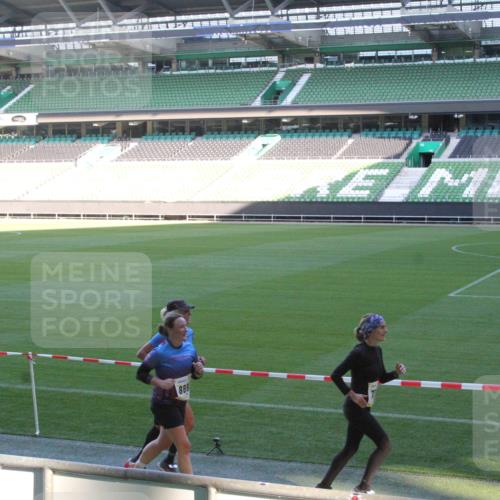 06.10.2024 - 19. swb-Marathon Bremen Yannick Fuchs http://msf.ph/oto/7352052 06.10.2024 10:33:00 Laufen im Stadion 7028, 7049, 7050, 7057, 7087, 7108, 7125, 7126, 7179, 7189, 7308, 7316, 7317, 7354, 7373, 7375, 7382, 7415, 7425, 7442, 7457, 7477, 7481, 7482, 7499, 7506, 7551, 7574, 7621, 7656, 7678, 7734, 7735, 7751, 7758, 7849, 7865, 7975, 8020, 8022, 8034, 8045, 8048, 8111, 8112, 8119, 8137, 8161, 8162, 8189, 8231, 8314, 8315, 8317, 8322, 8325, 8339, 8348, 8359, 8361, 8377, 8384, 8431, 8432, 8479, 8485, 8504, 8540, 8598, 8616, 8641, 8643, 8663, 8682, 8683, 8686, 8700, 8852 meine-sportfotos.de