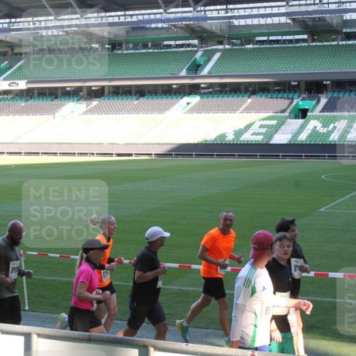 06.10.2024 - 19. swb-Marathon Bremen Yannick Fuchs http://msf.ph/oto/7352117 06.10.2024 10:33:09 Laufen im Stadion 7028, 7049, 7050, 7057, 7108, 7125, 7126, 7179, 7316, 7317, 7333, 7354, 7373, 7375, 7425, 7442, 7477, 7481, 7499, 7506, 7551, 7574, 7621, 7656, 7678, 7734, 7735, 7751, 7758, 7801, 7849, 7865, 7898, 7975, 8020, 8022, 8034, 8045, 8048, 8119, 8137, 8153, 8162, 8189, 8224, 8231, 8241, 8314, 8315, 8317, 8348, 8359, 8361, 8384, 8432, 8479, 8485, 8504, 8540, 8598, 8616, 8643, 8663, 8682, 8683, 8686, 8700, 8852, 8864, 8986, 9059, 9114 meine-sportfotos.de