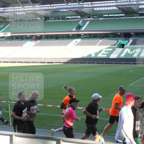 06.10.2024 - 19. swb-Marathon Bremen Yannick Fuchs http://msf.ph/oto/7352123 06.10.2024 10:33:09 Laufen im Stadion 7028, 7049, 7050, 7057, 7108, 7125, 7126, 7179, 7316, 7317, 7333, 7354, 7373, 7375, 7425, 7442, 7477, 7481, 7499, 7506, 7551, 7574, 7621, 7656, 7678, 7734, 7735, 7751, 7758, 7801, 7849, 7865, 7898, 7975, 8020, 8022, 8034, 8045, 8048, 8119, 8137, 8153, 8162, 8189, 8224, 8231, 8241, 8314, 8315, 8317, 8348, 8359, 8361, 8384, 8432, 8479, 8485, 8504, 8540, 8598, 8616, 8643, 8663, 8682, 8683, 8686, 8700, 8852, 8864, 8986, 9059, 9114 meine-sportfotos.de