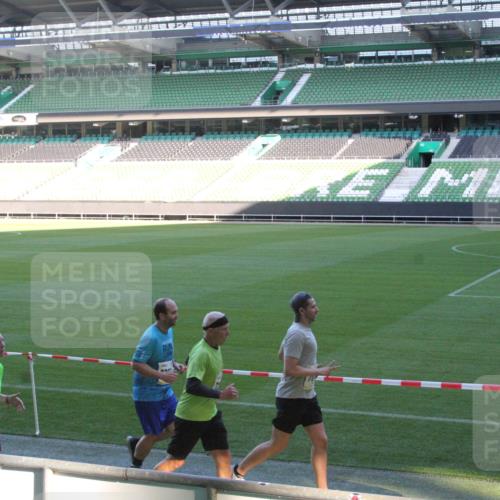 06.10.2024 - 19. swb-Marathon Bremen Yannick Fuchs http://msf.ph/oto/7352329 06.10.2024 10:33:46 Laufen im Stadion 7028, 7049, 7057, 7076, 7108, 7122, 7123, 7125, 7201, 7202, 7203, 7264, 7269, 7282, 7316, 7330, 7332, 7333, 7354, 7358, 7404, 7418, 7506, 7509, 7510, 7577, 7608, 7621, 7663, 7723, 7751, 7758, 7801, 7832, 7855, 7867, 7869, 7886, 7898, 7997, 8034, 8113, 8153, 8178, 8179, 8189, 8190, 8194, 8195, 8224, 8241, 8263, 8269, 8308, 8314, 8315, 8384, 8451, 8504, 8534, 8540, 8611, 8643, 8686, 8852, 8864, 8986, 9041, 9059, 9114 meine-sportfotos.de