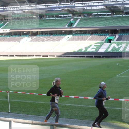 06.10.2024 - 19. swb-Marathon Bremen Yannick Fuchs http://msf.ph/oto/7352453 06.10.2024 10:34:00 Laufen im Stadion 7040, 7076, 7122, 7123, 7130, 7201, 7202, 7203, 7227, 7264, 7269, 7282, 7330, 7332, 7333, 7358, 7404, 7418, 7509, 7510, 7577, 7608, 7663, 7693, 7718, 7723, 7801, 7811, 7832, 7848, 7855, 7867, 7869, 7886, 7898, 7935, 7997, 8005, 8006, 8033, 8113, 8153, 8178, 8179, 8190, 8194, 8195, 8197, 8208, 8224, 8235, 8236, 8241, 8263, 8269, 8293, 8308, 8326, 8338, 8451, 8534, 8611, 8864, 8986, 9041, 9059, 9114 meine-sportfotos.de
