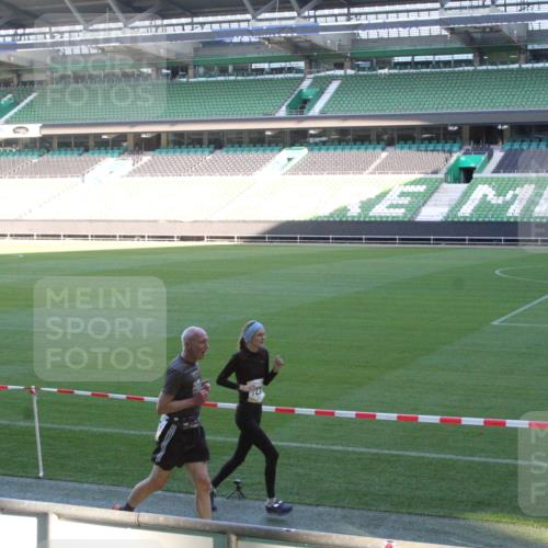 06.10.2024 - 19. swb-Marathon Bremen Yannick Fuchs http://msf.ph/oto/7352503 06.10.2024 10:34:08 Laufen im Stadion 7040, 7048, 7076, 7122, 7123, 7130, 7201, 7202, 7203, 7227, 7264, 7269, 7282, 7330, 7332, 7358, 7395, 7404, 7418, 7509, 7510, 7577, 7608, 7663, 7693, 7718, 7723, 7745, 7811, 7832, 7844, 7848, 7855, 7867, 7869, 7886, 7909, 7910, 7929, 7935, 7987, 7997, 8005, 8006, 8017, 8027, 8033, 8107, 8113, 8178, 8179, 8190, 8194, 8195, 8197, 8208, 8224, 8229, 8235, 8236, 8263, 8269, 8283, 8293, 8308, 8326, 8338, 8451, 8534, 8611, 9041 meine-sportfotos.de