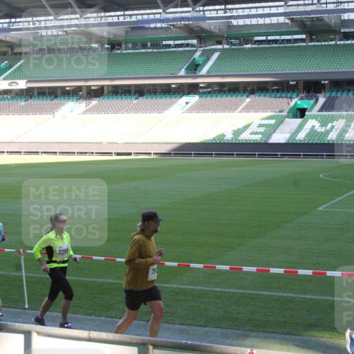 06.10.2024 - 19. swb-Marathon Bremen Yannick Fuchs http://msf.ph/oto/7352697 06.10.2024 10:34:28 Laufen im Stadion 7040, 7048, 7076, 7122, 7123, 7130, 7202, 7203, 7221, 7223, 7227, 7242, 7255, 7262, 7264, 7282, 7330, 7332, 7352, 7358, 7377, 7383, 7395, 7404, 7418, 7436, 7446, 7507, 7532, 7577, 7693, 7718, 7722, 7723, 7745, 7775, 7811, 7832, 7844, 7848, 7855, 7886, 7909, 7910, 7918, 7929, 7935, 7971, 7980, 7987, 8005, 8006, 8017, 8027, 8033, 8085, 8107, 8113, 8115, 8122, 8166, 8178, 8179, 8190, 8197, 8203, 8208, 8229, 8235, 8236, 8263, 8269, 8270, 8283, 8293, 8326, 8338 meine-sportfotos.de