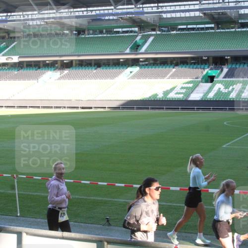 06.10.2024 - 19. swb-Marathon Bremen Yannick Fuchs http://msf.ph/oto/7352745 06.10.2024 10:34:30 Laufen im Stadion 7040, 7048, 7076, 7122, 7123, 7130, 7221, 7223, 7227, 7242, 7255, 7262, 7264, 7282, 7307, 7352, 7358, 7377, 7383, 7395, 7404, 7418, 7436, 7446, 7507, 7532, 7577, 7693, 7718, 7722, 7723, 7745, 7775, 7811, 7832, 7844, 7848, 7886, 7909, 7910, 7918, 7929, 7935, 7971, 7980, 7987, 8005, 8006, 8017, 8027, 8033, 8085, 8107, 8113, 8115, 8122, 8166, 8178, 8179, 8190, 8197, 8203, 8208, 8229, 8235, 8236, 8263, 8269, 8270, 8283, 8293, 8326, 8338 meine-sportfotos.de