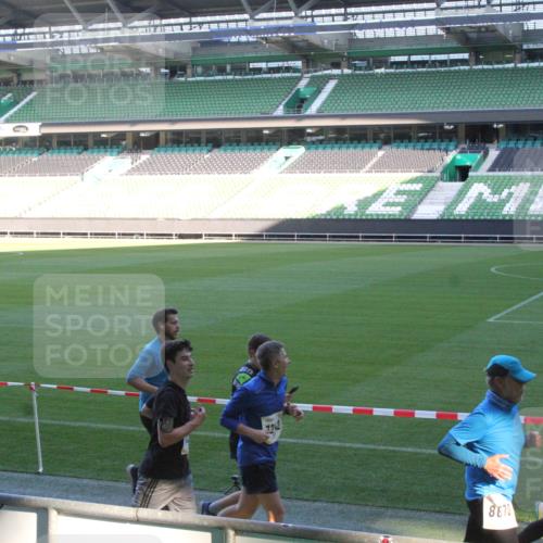 06.10.2024 - 19. swb-Marathon Bremen Yannick Fuchs http://msf.ph/oto/7352844 06.10.2024 10:34:42 Laufen im Stadion 7040, 7048, 7130, 7156, 7221, 7223, 7227, 7242, 7255, 7262, 7307, 7352, 7377, 7383, 7395, 7413, 7436, 7443, 7446, 7502, 7507, 7532, 7587, 7679, 7680, 7693, 7718, 7722, 7745, 7757, 7775, 7811, 7832, 7844, 7848, 7909, 7910, 7918, 7926, 7929, 7935, 7954, 7971, 7980, 7981, 7987, 8005, 8006, 8017, 8027, 8033, 8085, 8107, 8115, 8118, 8122, 8152, 8166, 8178, 8179, 8190, 8197, 8203, 8208, 8229, 8235, 8236, 8246, 8270, 8283, 8293, 8326, 8338 meine-sportfotos.de
