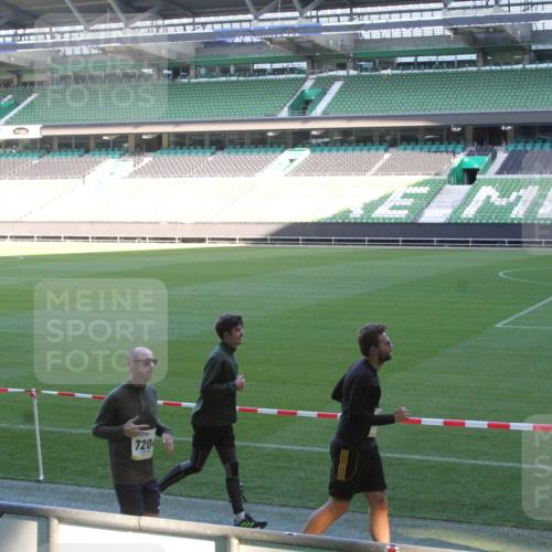06.10.2024 - 19. swb-Marathon Bremen Yannick Fuchs http://msf.ph/oto/7353018 06.10.2024 10:35:04 Laufen im Stadion 7034, 7035, 7042, 7048, 7138, 7155, 7156, 7162, 7204, 7221, 7223, 7226, 7242, 7251, 7255, 7262, 7295, 7307, 7321, 7335, 7352, 7377, 7383, 7395, 7413, 7436, 7443, 7446, 7468, 7478, 7479, 7502, 7507, 7532, 7587, 7644, 7679, 7680, 7690, 7699, 7722, 7745, 7757, 7772, 7773, 7775, 7844, 7863, 7864, 7899, 7900, 7902, 7909, 7910, 7918, 7926, 7929, 7932, 7954, 7955, 7971, 7980, 7981, 8027, 8073, 8074, 8085, 8088, 8115, 8118, 8122, 8144, 8152, 8166, 8183, 8203, 8246, 8270, 8283 meine-sportfotos.de
