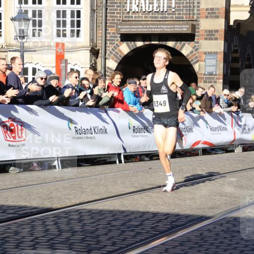 06.10.2024 - 19. swb-Marathon Bremen Strokosch-Dieckow http://msf.ph/oto/7358285 06.10.2024 10:27:28 Ziel 8349 meine-sportfotos.de