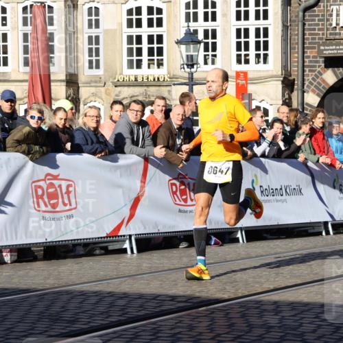 06.10.2024 - 19. swb-Marathon Bremen Strokosch-Dieckow http://msf.ph/oto/7360694 06.10.2024 10:33:00 Ziel 8647 meine-sportfotos.de