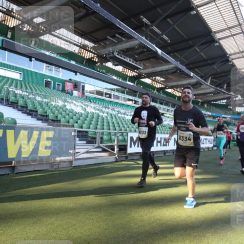 06.10.2024 - 19. swb-Marathon Bremen Yannick Fuchs http://msf.ph/oto/7361466 06.10.2024 10:28:35 Laufen im Stadion 7025, 7041, 7086, 7195, 7216, 7217, 7218, 7296, 7402, 7501, 7511, 7521, 7526, 7538, 7541, 7568, 7569, 7697, 7776, 7827, 7897, 7940, 7965, 8067, 8251, 8261, 8306, 8323, 8334, 8374, 8411, 8419, 8488, 8498, 8526, 8536, 8551, 8566, 8569, 8665, 8833, 8877, 8891, 8966, 8968, 8990, 8991, 9038, 9040, 9060, 9080 meine-sportfotos.de