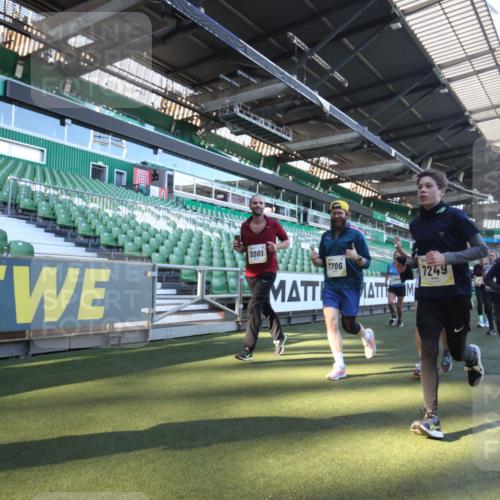 06.10.2024 - 19. swb-Marathon Bremen Yannick Fuchs http://msf.ph/oto/7362027 06.10.2024 10:29:43 Laufen im Stadion 7060, 7061, 7066, 7117, 7146, 7193, 7194, 7334, 7340, 7370, 7372, 7384, 7451, 7542, 7620, 7696, 7706, 7714, 7768, 7784, 7800, 7823, 7870, 7931, 7983, 7989, 7992, 8001, 8092, 8098, 8156, 8215, 8330, 8362, 8424, 8458, 8522, 8525, 8570, 8575, 8609, 8629, 8763, 8767, 8768, 8835, 8854, 8869, 8875, 8925, 8951, 8953, 8954, 9001, 9066 meine-sportfotos.de
