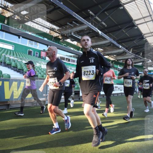 06.10.2024 - 19. swb-Marathon Bremen Yannick Fuchs http://msf.ph/oto/7362294 06.10.2024 10:30:14 Laufen im Stadion 7146, 7176, 7340, 7361, 7412, 7585, 7613, 7620, 7629, 7630, 7696, 7698, 7752, 7784, 7962, 8036, 8041, 8109, 8186, 8219, 8223, 8290, 8328, 8332, 8333, 8354, 8362, 8428, 8440, 8465, 8477, 8524, 8552, 8629, 8639, 8748, 8763, 8767, 8768, 8783, 8794, 8802, 8803, 8834, 8841, 8869, 8897, 8898, 8933, 9008, 9023, 9065, 9081 meine-sportfotos.de