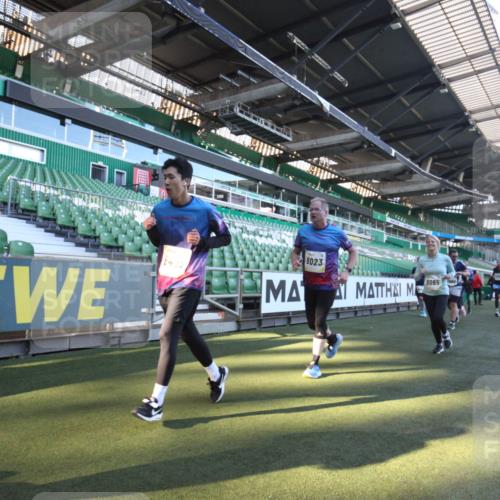 06.10.2024 - 19. swb-Marathon Bremen Yannick Fuchs http://msf.ph/oto/7362330 06.10.2024 10:30:21 Laufen im Stadion 7029, 7053, 7144, 7146, 7176, 7302, 7340, 7361, 7412, 7585, 7613, 7620, 7629, 7630, 7698, 7752, 7784, 7962, 8036, 8041, 8109, 8186, 8219, 8223, 8290, 8328, 8332, 8333, 8354, 8428, 8440, 8465, 8469, 8477, 8524, 8552, 8629, 8639, 8748, 8763, 8768, 8783, 8794, 8802, 8803, 8834, 8841, 8869, 8897, 8898, 8931, 8933, 9008, 9023, 9065, 9081 meine-sportfotos.de