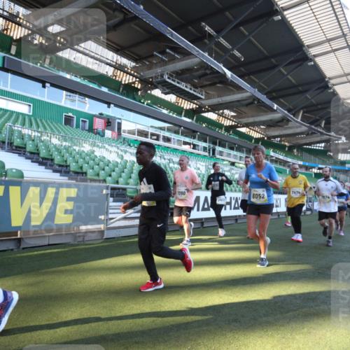06.10.2024 - 19. swb-Marathon Bremen Yannick Fuchs http://msf.ph/oto/7362908 06.10.2024 10:32:00 Laufen im Stadion 7005, 7007, 7055, 7087, 7090, 7189, 7225, 7233, 7308, 7379, 7380, 7382, 7386, 7415, 7457, 7469, 7474, 7482, 7486, 7493, 7545, 7575, 7600, 7628, 7637, 7689, 7750, 7762, 7782, 7794, 7846, 7847, 7850, 7872, 7894, 7974, 8013, 8052, 8061, 8111, 8112, 8123, 8132, 8161, 8233, 8276, 8304, 8305, 8322, 8324, 8325, 8339, 8377, 8413, 8416, 8418, 8431, 8459, 8557, 8576, 8584, 8641, 8744, 8756, 8757, 8769, 8772, 8790, 8826, 8840, 8867, 8868, 8874, 8946, 8949, 8964, 8971 meine-sportfotos.de