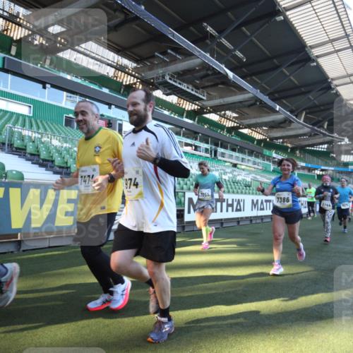 06.10.2024 - 19. swb-Marathon Bremen Yannick Fuchs http://msf.ph/oto/7362932 06.10.2024 10:32:02 Laufen im Stadion 7005, 7007, 7055, 7087, 7090, 7189, 7225, 7233, 7308, 7379, 7380, 7382, 7386, 7415, 7457, 7469, 7474, 7482, 7486, 7493, 7545, 7575, 7600, 7628, 7637, 7689, 7750, 7762, 7782, 7794, 7846, 7847, 7850, 7872, 7894, 7974, 8013, 8052, 8061, 8111, 8112, 8123, 8132, 8161, 8162, 8233, 8276, 8304, 8305, 8322, 8324, 8325, 8339, 8377, 8413, 8416, 8418, 8431, 8459, 8557, 8576, 8584, 8641, 8744, 8756, 8757, 8769, 8772, 8790, 8826, 8840, 8867, 8868, 8874, 8946, 8949, 8964 meine-sportfotos.de