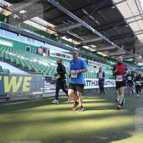 06.10.2024 - 19. swb-Marathon Bremen Yannick Fuchs http://msf.ph/oto/7363112 06.10.2024 10:32:20 Laufen im Stadion 7055, 7087, 7090, 7179, 7189, 7308, 7379, 7382, 7386, 7415, 7425, 7457, 7469, 7474, 7481, 7482, 7493, 7551, 7600, 7637, 7689, 7750, 7846, 7850, 7894, 7974, 7975, 8045, 8052, 8061, 8111, 8112, 8119, 8132, 8161, 8162, 8231, 8276, 8317, 8322, 8324, 8325, 8339, 8359, 8377, 8413, 8418, 8431, 8576, 8584, 8598, 8616, 8641, 8682, 8683, 8738, 8744, 8756, 8757, 8759, 8772, 8790, 8822, 8826, 8840, 8867, 8868, 8874, 8936, 8949, 8964, 9115 meine-sportfotos.de