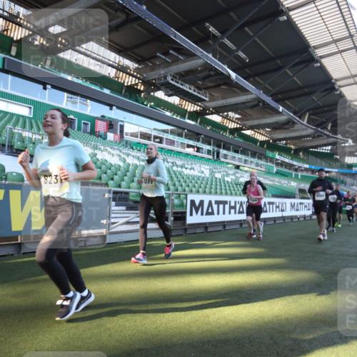 06.10.2024 - 19. swb-Marathon Bremen Yannick Fuchs http://msf.ph/oto/7363219 06.10.2024 10:32:29 Laufen im Stadion 7050, 7087, 7126, 7179, 7189, 7308, 7379, 7382, 7415, 7425, 7457, 7469, 7481, 7482, 7499, 7551, 7574, 7600, 7637, 7750, 7846, 7865, 7975, 8045, 8061, 8111, 8112, 8119, 8132, 8137, 8161, 8162, 8231, 8276, 8317, 8322, 8324, 8325, 8339, 8348, 8359, 8361, 8377, 8431, 8432, 8598, 8616, 8641, 8663, 8682, 8683, 8700, 8738, 8756, 8759, 8772, 8790, 8822, 8826, 8840, 8867, 8868, 8934, 8936, 8949, 8964, 9115, 9117 meine-sportfotos.de