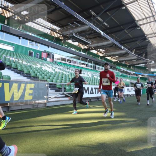 06.10.2024 - 19. swb-Marathon Bremen Yannick Fuchs http://msf.ph/oto/7363250 06.10.2024 10:32:34 Laufen im Stadion 7050, 7087, 7126, 7179, 7189, 7308, 7317, 7373, 7375, 7382, 7415, 7425, 7457, 7477, 7481, 7482, 7499, 7551, 7574, 7656, 7678, 7734, 7735, 7846, 7865, 7975, 8045, 8111, 8112, 8119, 8137, 8161, 8162, 8231, 8317, 8322, 8325, 8339, 8348, 8359, 8361, 8377, 8431, 8432, 8479, 8485, 8598, 8616, 8641, 8663, 8682, 8683, 8700, 8738, 8756, 8759, 8822, 8840, 8858, 8867, 8868, 8934, 8936, 8964, 9112, 9115, 9117 meine-sportfotos.de