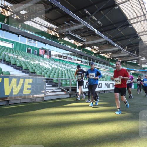 06.10.2024 - 19. swb-Marathon Bremen Yannick Fuchs http://msf.ph/oto/7363282 06.10.2024 10:32:43 Laufen im Stadion 7050, 7126, 7179, 7189, 7317, 7373, 7375, 7382, 7425, 7442, 7477, 7481, 7499, 7551, 7574, 7656, 7678, 7734, 7735, 7758, 7849, 7865, 7975, 8020, 8022, 8045, 8048, 8119, 8137, 8161, 8162, 8231, 8314, 8315, 8317, 8322, 8325, 8348, 8359, 8361, 8432, 8479, 8485, 8504, 8598, 8616, 8643, 8663, 8682, 8683, 8686, 8700, 8705, 8724, 8738, 8759, 8822, 8858, 8934, 8936, 9112, 9115, 9117 meine-sportfotos.de