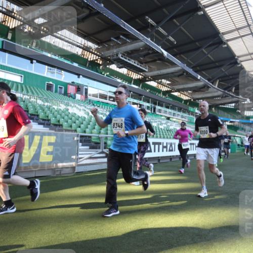 06.10.2024 - 19. swb-Marathon Bremen Yannick Fuchs http://msf.ph/oto/7363319 06.10.2024 10:32:47 Laufen im Stadion 7028, 7049, 7050, 7057, 7108, 7125, 7126, 7179, 7316, 7317, 7354, 7373, 7375, 7425, 7442, 7477, 7481, 7499, 7551, 7574, 7621, 7656, 7678, 7734, 7735, 7751, 7758, 7849, 7865, 7975, 8020, 8022, 8045, 8048, 8119, 8137, 8231, 8314, 8315, 8317, 8348, 8359, 8361, 8432, 8479, 8485, 8504, 8598, 8616, 8643, 8663, 8682, 8683, 8686, 8700, 8705, 8724, 8738, 8759, 8822, 8858, 8934, 8936, 9112, 9115, 9117 meine-sportfotos.de