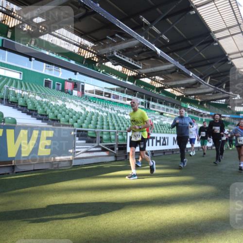06.10.2024 - 19. swb-Marathon Bremen Yannick Fuchs http://msf.ph/oto/7363386 06.10.2024 10:32:58 Laufen im Stadion 7028, 7049, 7050, 7057, 7108, 7125, 7126, 7316, 7317, 7333, 7354, 7373, 7375, 7425, 7442, 7477, 7499, 7506, 7574, 7621, 7656, 7678, 7734, 7735, 7751, 7758, 7801, 7849, 7865, 8020, 8022, 8034, 8045, 8048, 8137, 8189, 8314, 8315, 8317, 8348, 8361, 8384, 8432, 8479, 8485, 8504, 8540, 8643, 8663, 8686, 8700, 8705, 8724, 8759, 8852, 8858, 8864, 8934, 8986, 9059, 9112, 9114, 9115, 9117, 9126 meine-sportfotos.de