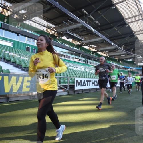 06.10.2024 - 19. swb-Marathon Bremen Yannick Fuchs http://msf.ph/oto/7363874 06.10.2024 10:34:03 Laufen im Stadion 7040, 7048, 7076, 7122, 7123, 7130, 7202, 7203, 7221, 7223, 7227, 7255, 7264, 7282, 7330, 7332, 7358, 7395, 7404, 7418, 7532, 7577, 7693, 7718, 7723, 7745, 7775, 7811, 7832, 7844, 7848, 7855, 7886, 7909, 7910, 7929, 7935, 7987, 7997, 8005, 8006, 8017, 8027, 8033, 8107, 8113, 8178, 8179, 8190, 8197, 8208, 8229, 8235, 8236, 8263, 8269, 8283, 8293, 8326, 8338, 8382, 8398, 8399, 8414, 8415, 8435, 8463, 8546, 8550, 8572, 8579, 8607, 8608, 8612, 8640, 8644, 8694, 8707 meine-sportfotos.de