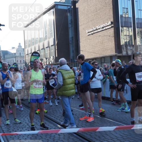06.10.2024 - 19. swb-Marathon Bremen Luisa Fischer http://msf.ph/oto/7364065 06.10.2024 09:24:55 Allgemein zum Event 3, 30, 3, 2, 05, 521, 622, 309, 1352, 1198 meine-sportfotos.de