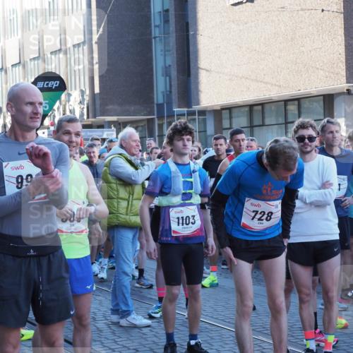 06.10.2024 - 19. swb-Marathon Bremen Luisa Fischer http://msf.ph/oto/7364085 06.10.2024 09:25:31 Allgemein zum Event 9, 9, 521, 21, 3, 1103, 728 meine-sportfotos.de