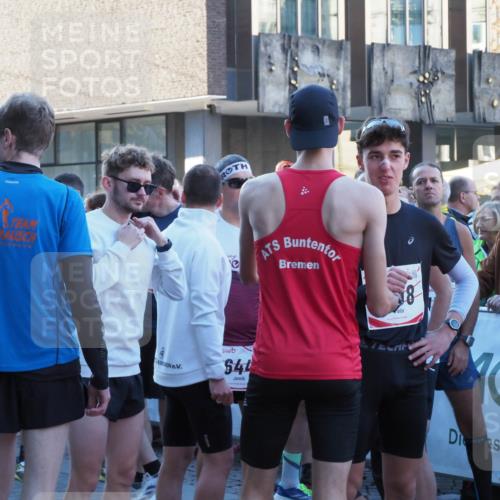 06.10.2024 - 19. swb-Marathon Bremen Luisa Fischer http://msf.ph/oto/7364121 06.10.2024 09:25:50 Allgemein zum Event 03, 644, 34 meine-sportfotos.de
