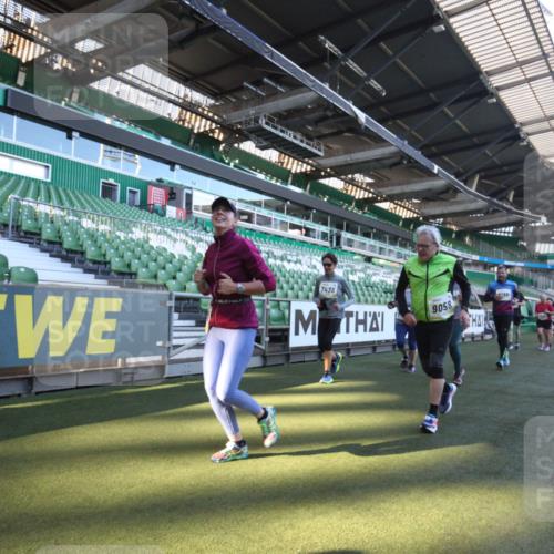 06.10.2024 - 19. swb-Marathon Bremen Yannick Fuchs http://msf.ph/oto/7364259 06.10.2024 10:34:43 Laufen im Stadion 7156, 7204, 7221, 7223, 7242, 7255, 7262, 7307, 7321, 7335, 7352, 7377, 7383, 7413, 7436, 7443, 7446, 7502, 7507, 7532, 7587, 7644, 7679, 7680, 7690, 7699, 7722, 7745, 7757, 7772, 7773, 7775, 7844, 7864, 7909, 7910, 7918, 7926, 7954, 7971, 7980, 7981, 8027, 8085, 8088, 8115, 8118, 8122, 8152, 8166, 8203, 8246, 8270, 8283, 8363, 8366, 8429, 8472, 8494, 8495, 8496, 8509, 8539, 8541, 8542, 8670, 8678, 8736, 8760, 8839, 8848, 9015 meine-sportfotos.de